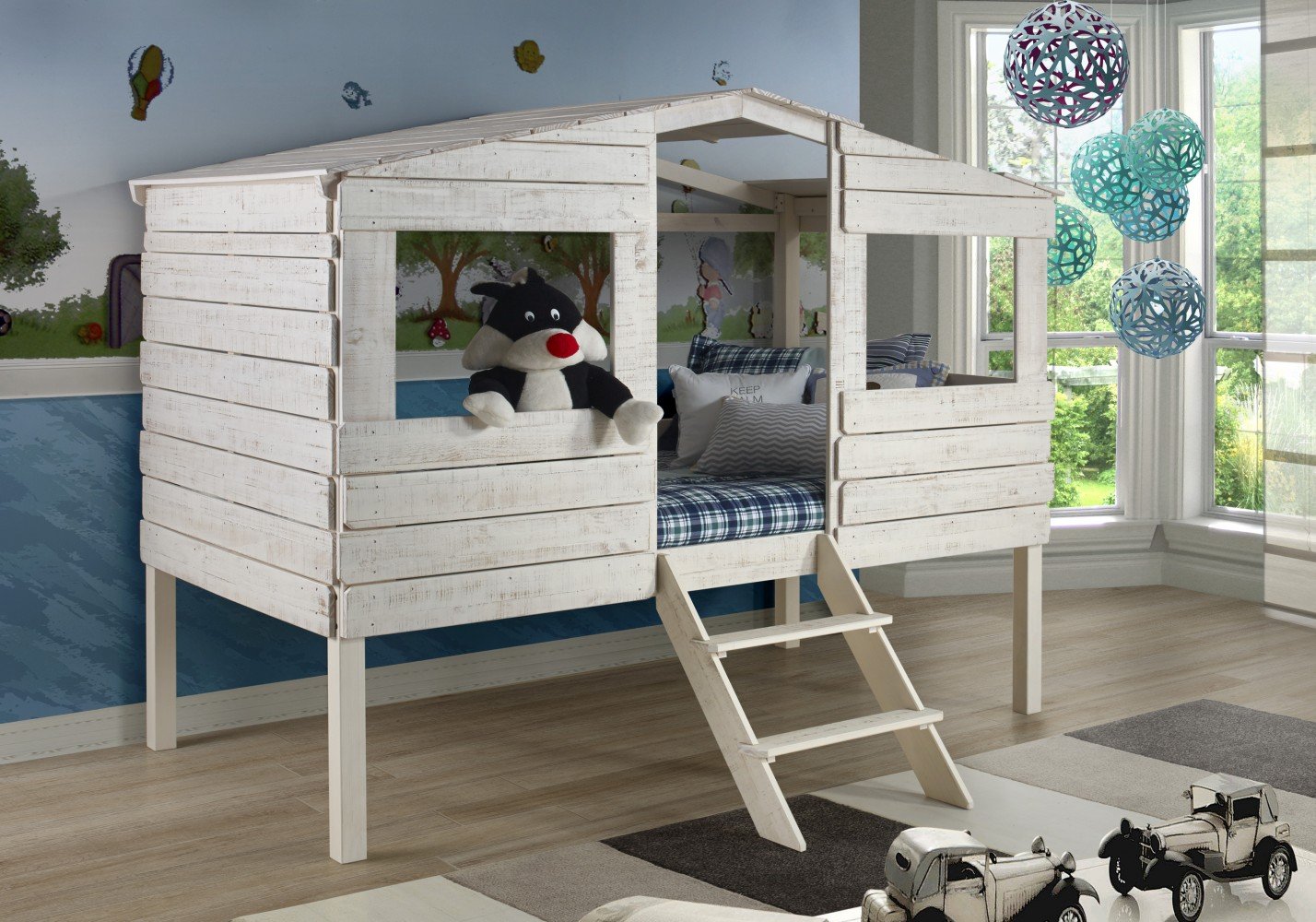 Beachcomber Tree House with Dual Toyboxes