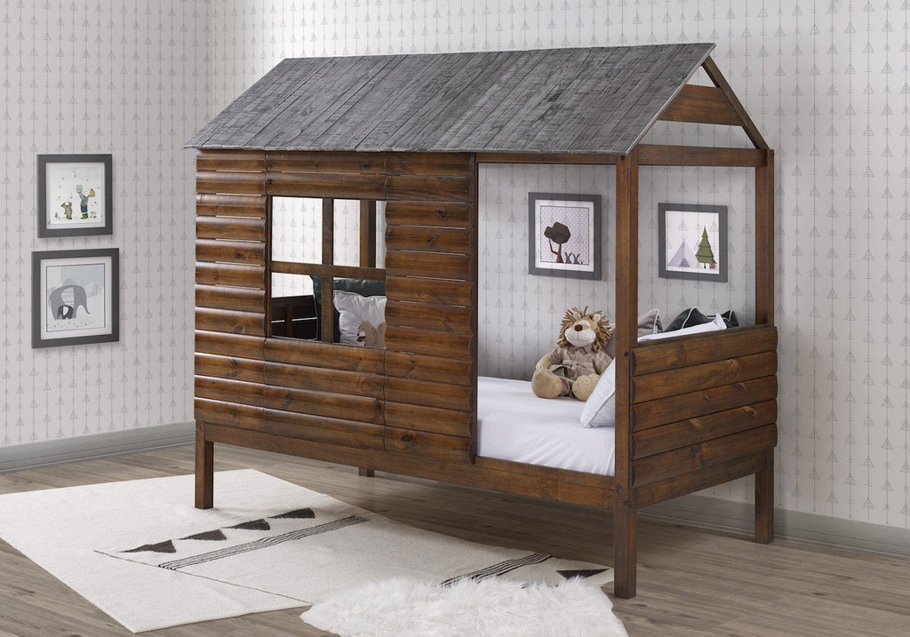 Cabin at the Lake Loft Bed