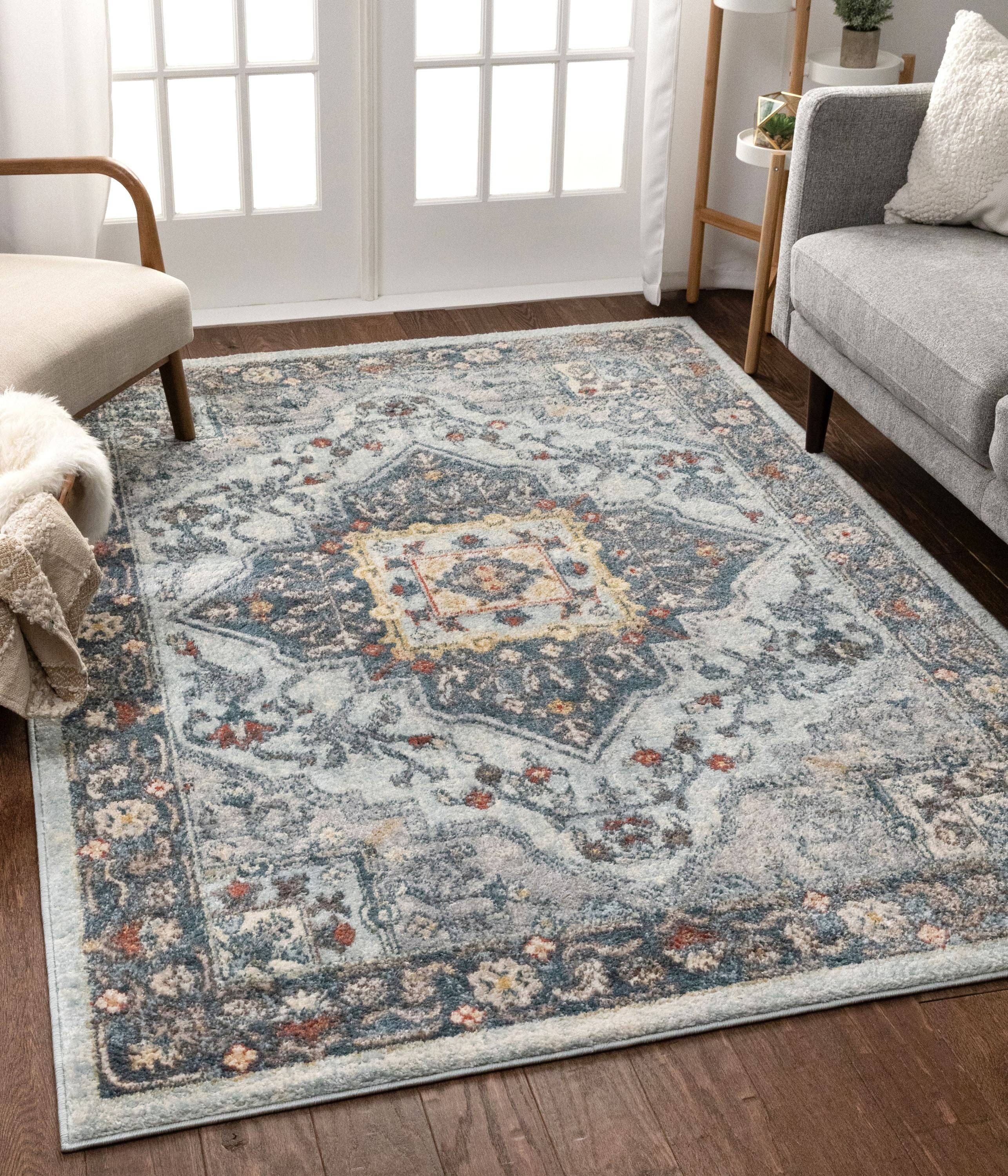 Cleo Blue Modern Vintage Rug: 5'3 x 7'3