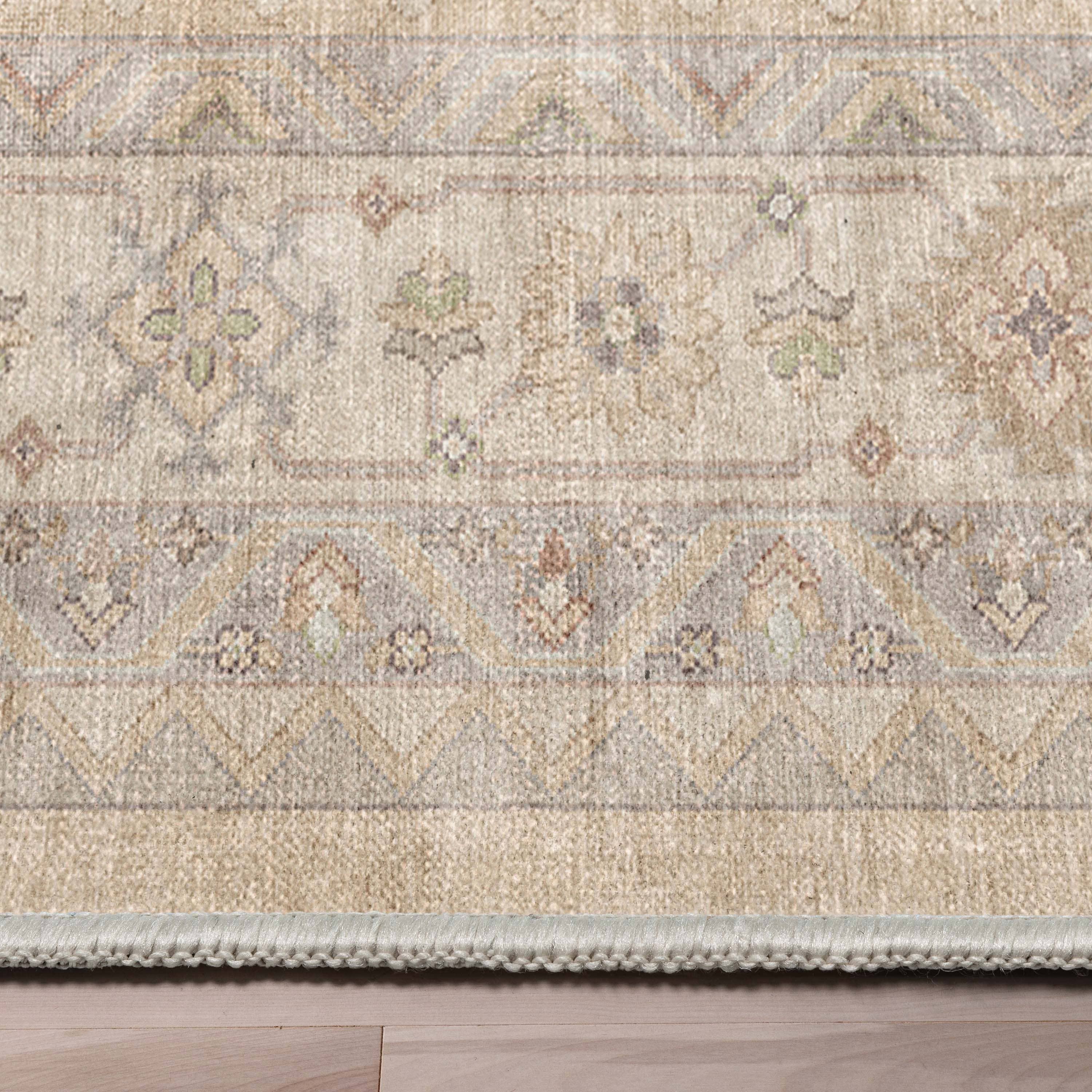 Nicosia Vintage Tribal Medallion Beige Flat-Weave Rug: Rectangular / 9'10 x 13'