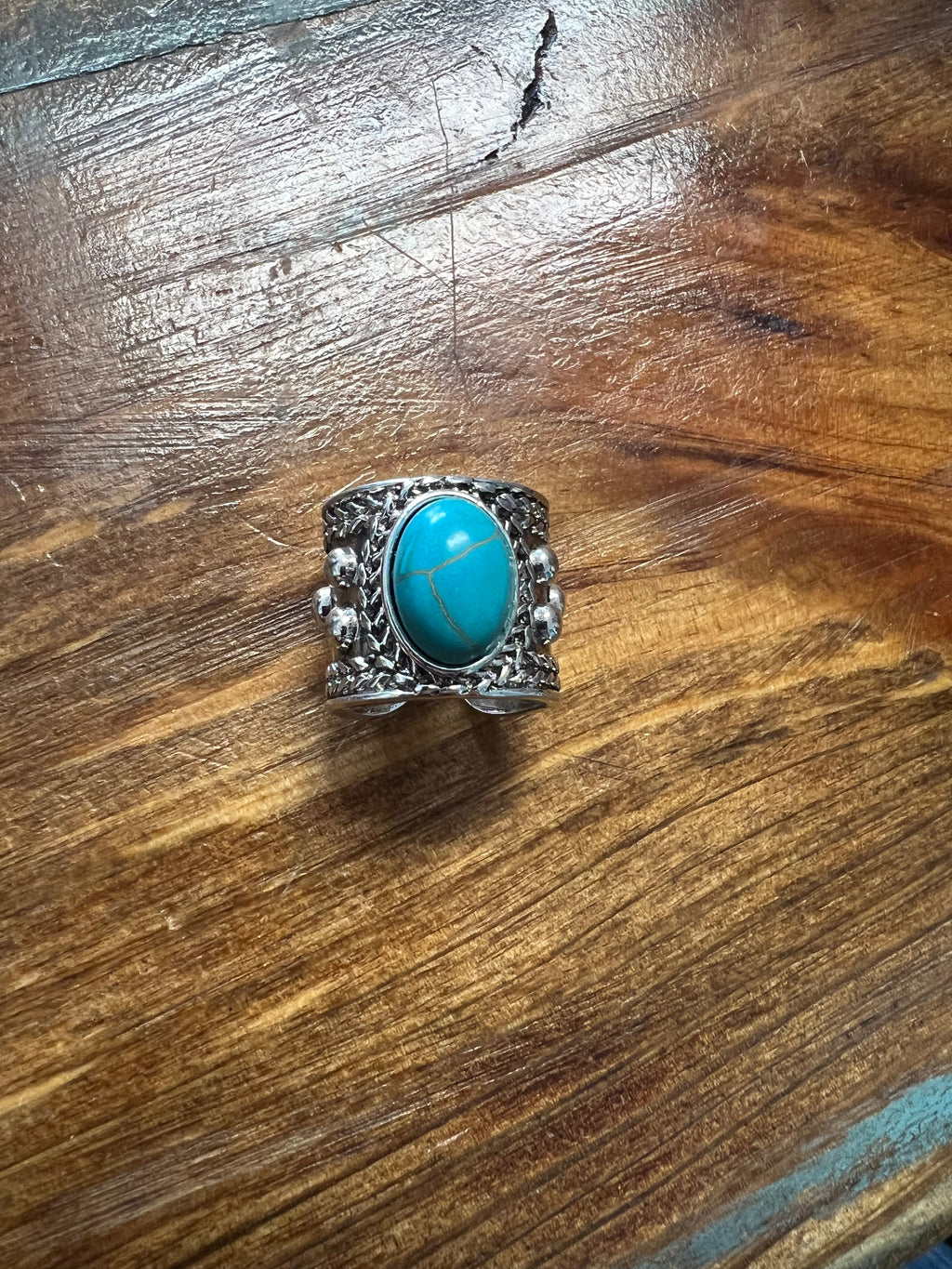 Large western ring