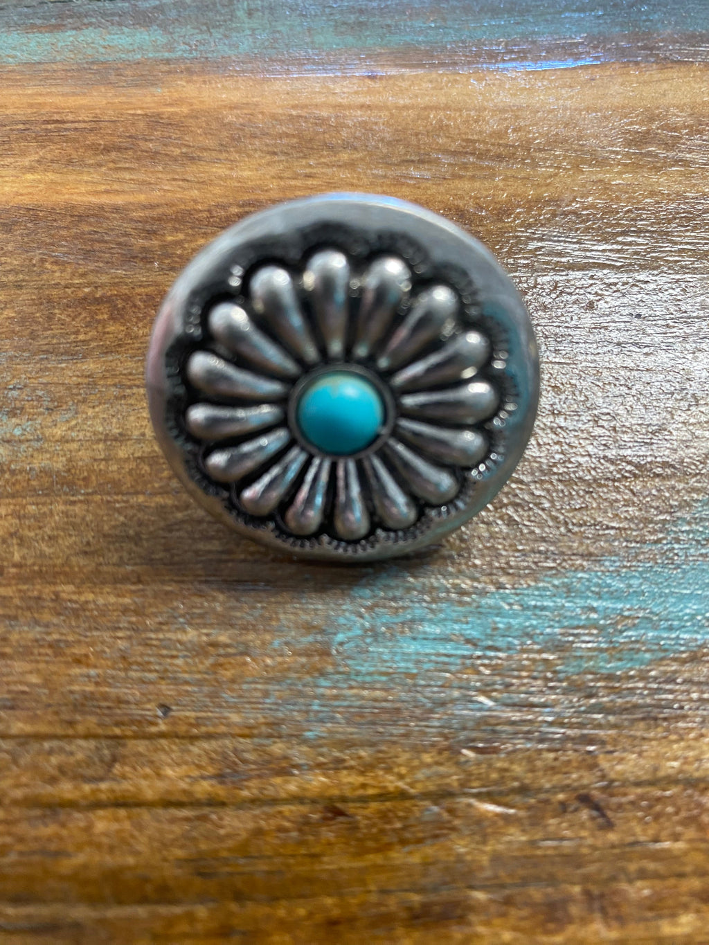 Large western ring