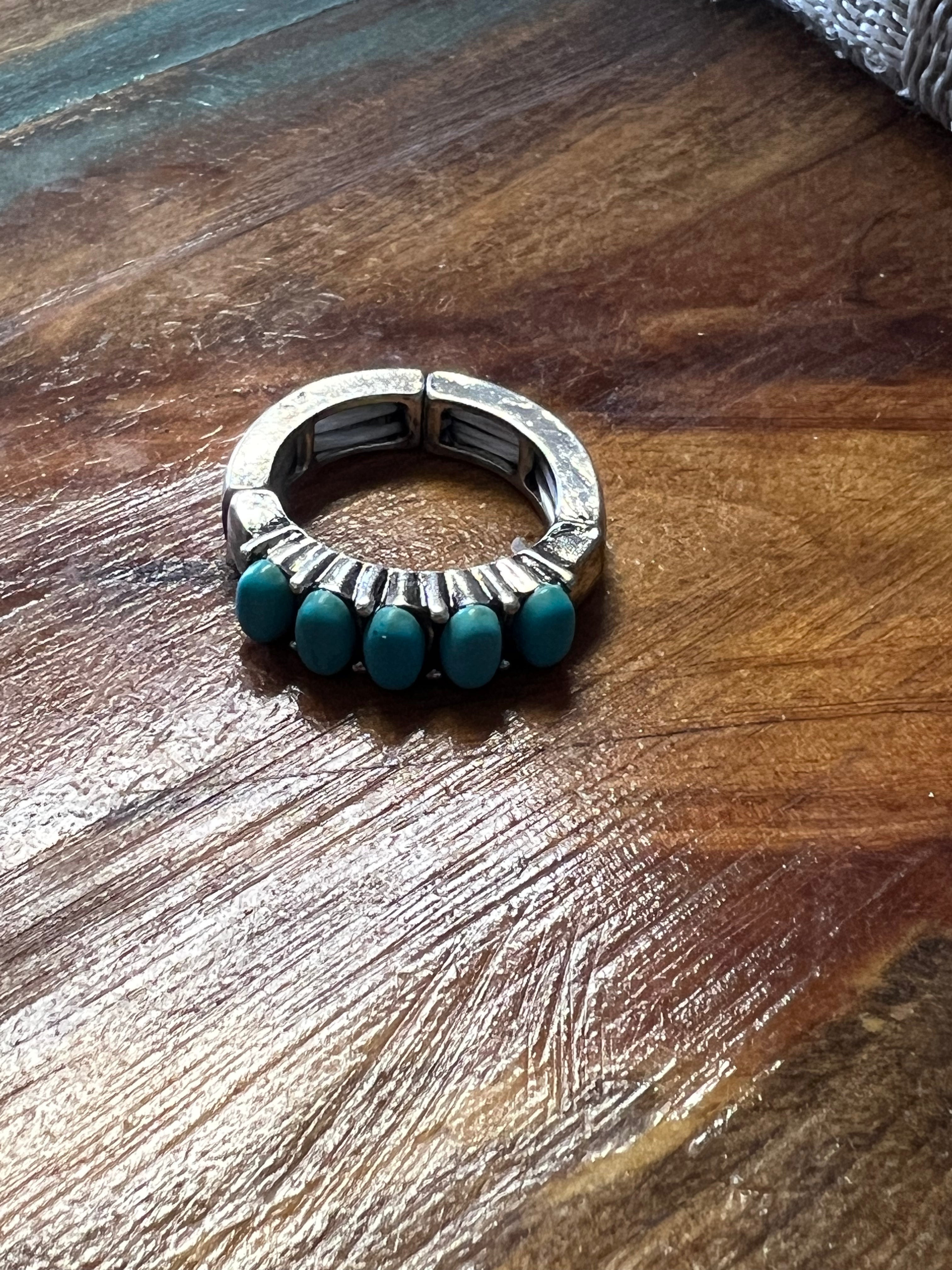 Large western ring