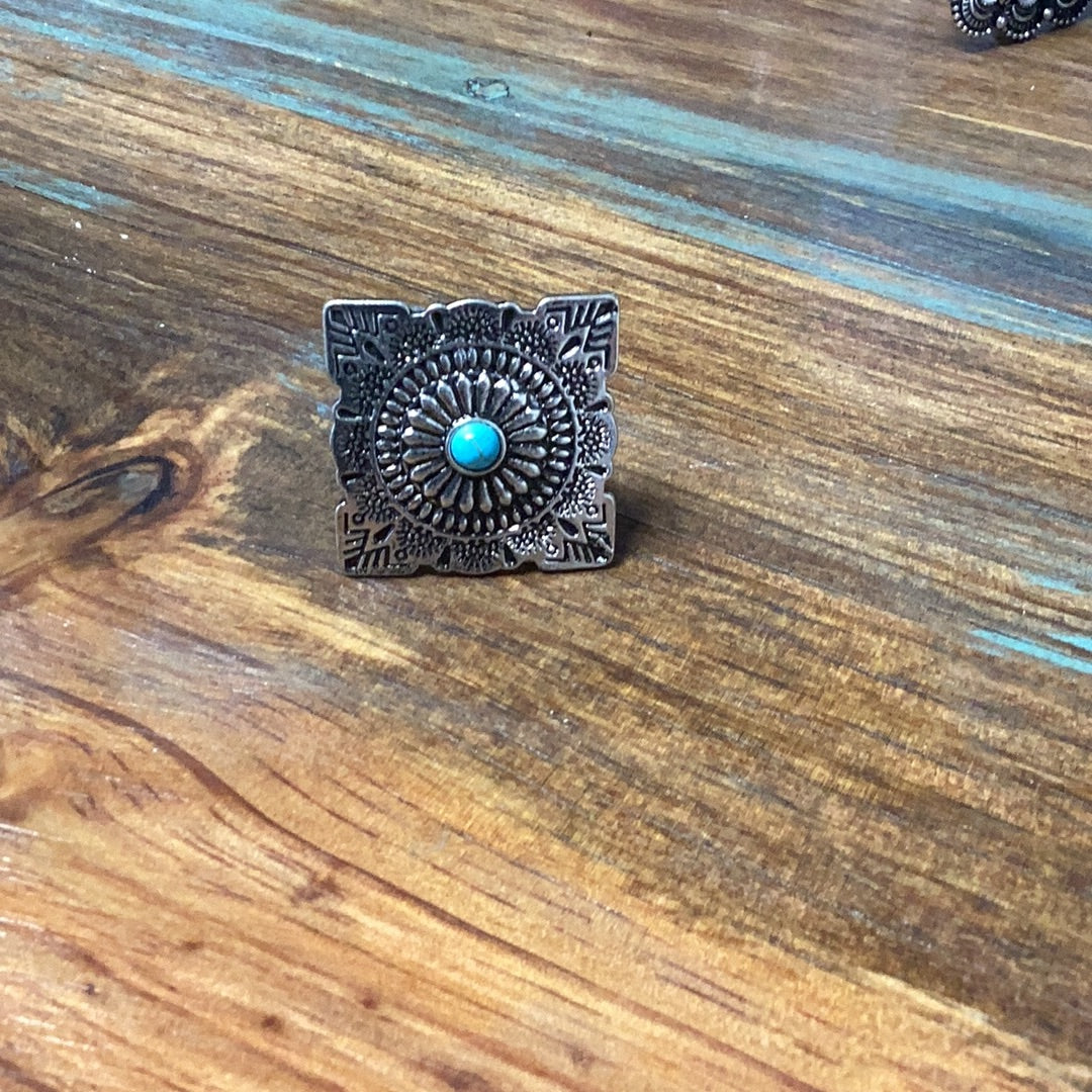 Large western ring