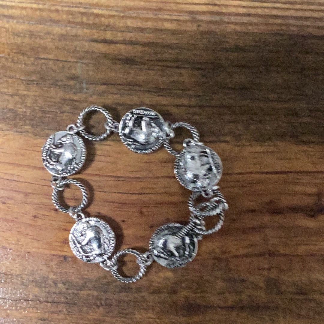 Acc bracelets