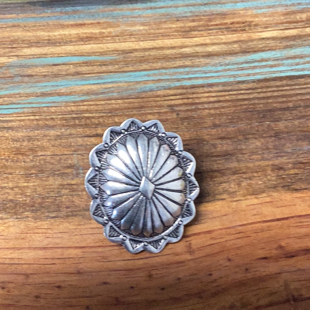 Large western ring